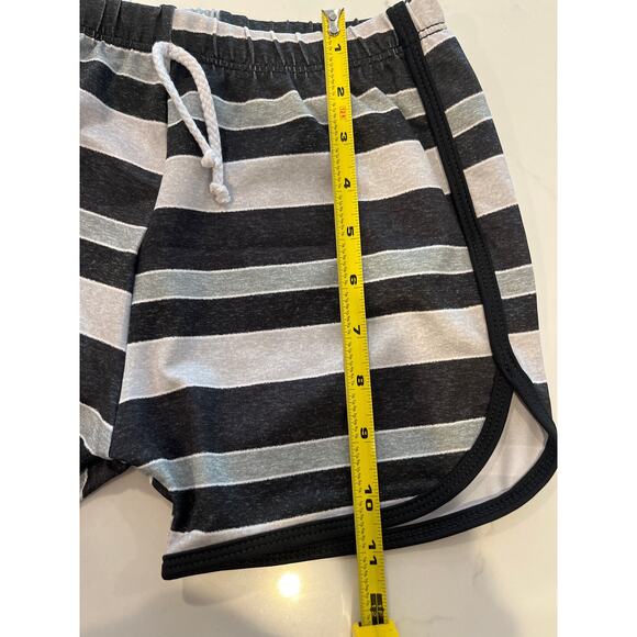 Little Bipsy x George Hats 6/7 Board Shorts - Picture 6 of 7